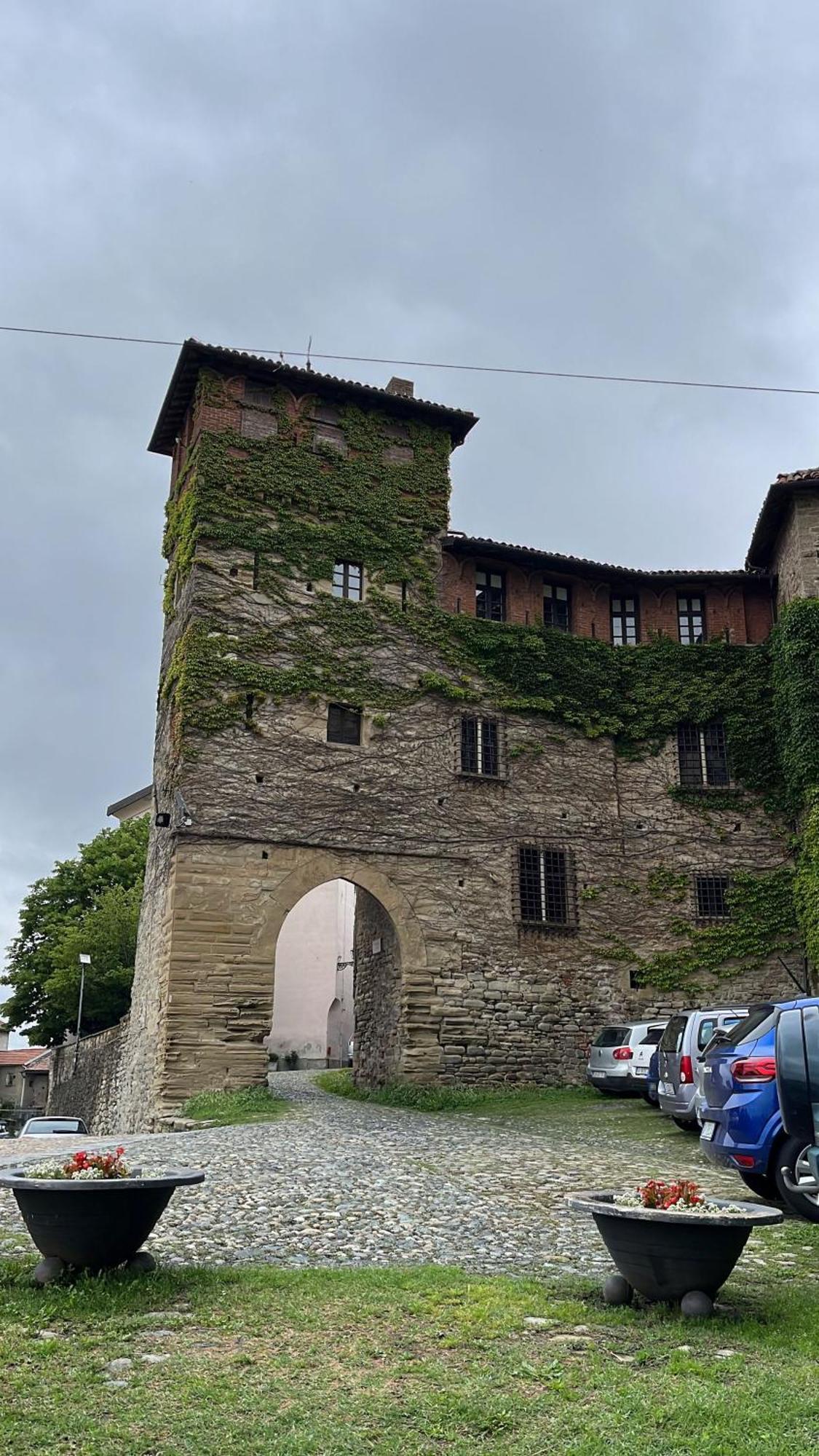 Room In Bb - Casa T Home Bed And Breakfast Tagliolo Monferrato Esterno foto